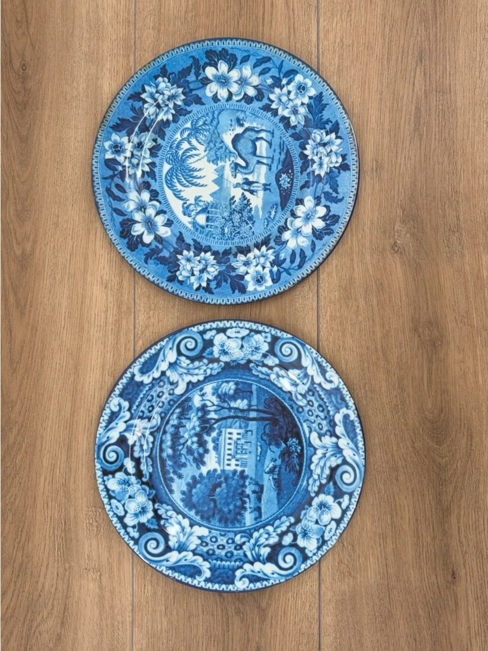Vintage Metropolitan Museum of Art (MMA) Blue Tin Enamel Plates - Set of 2